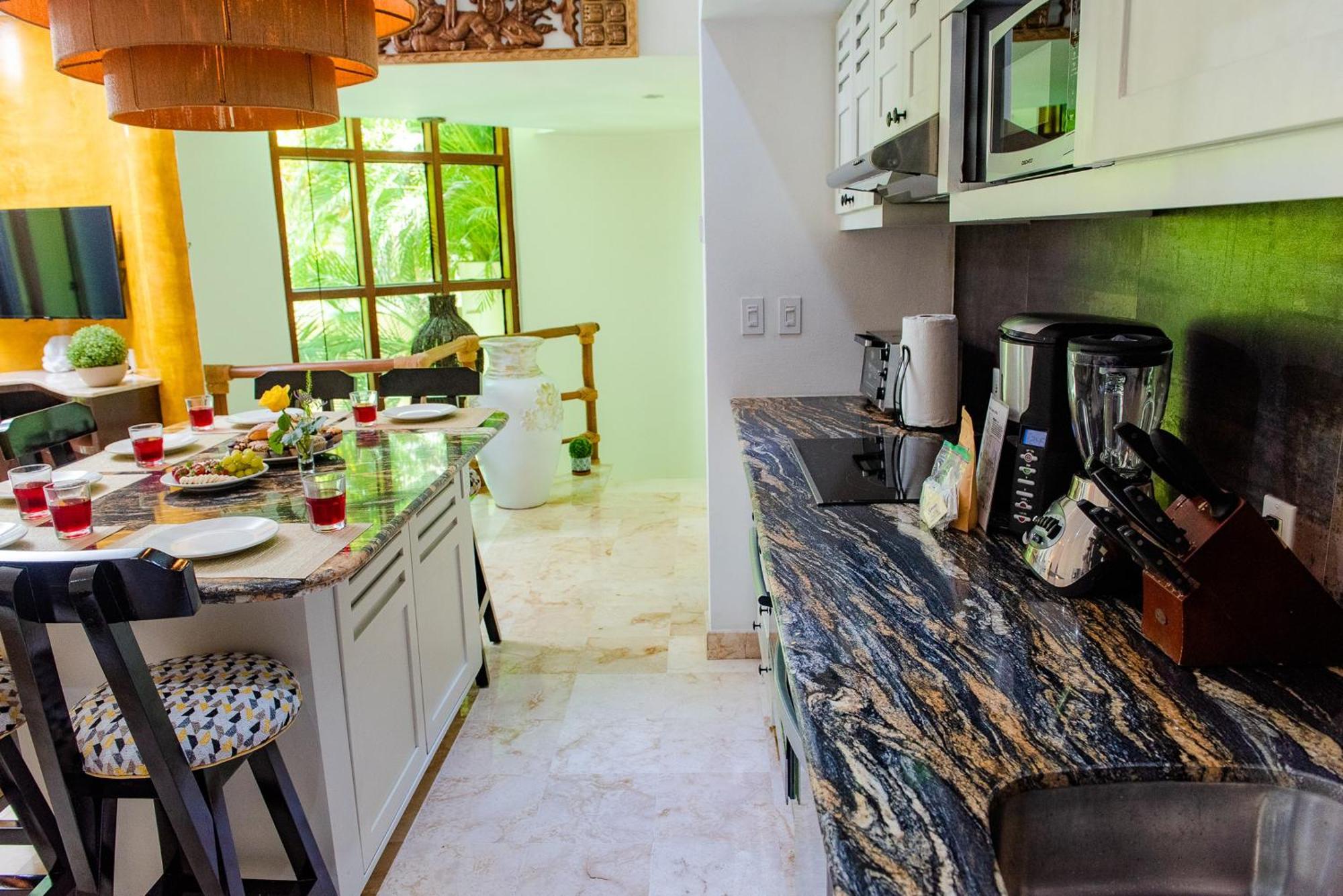 Maya Villa Condo Hotel And Beachclub Playa del Carmen Exterior photo