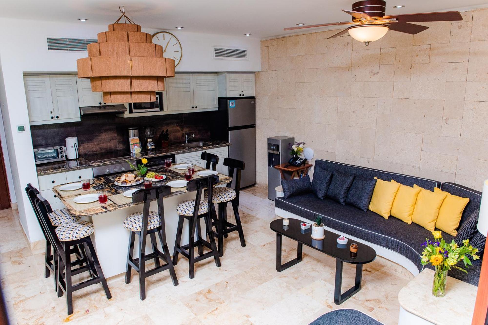 Maya Villa Condo Hotel And Beachclub Playa del Carmen Exterior photo